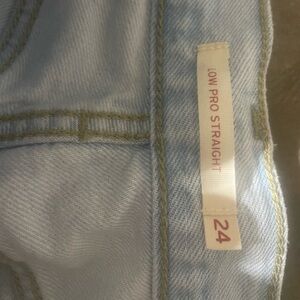 Levi low pro jeans 24